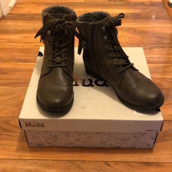 Mudd Shoes - Mudd Combat Boots